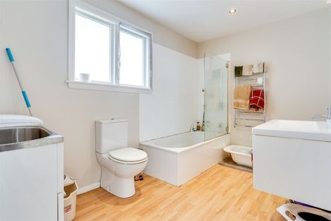 Photo of property in 4 Merton Place, Bryndwr, Christchurch, 8053