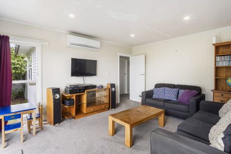 Photo of property in 26 Roseanne Road, Manurewa, Auckland, 2102