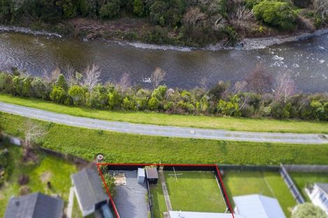 Photo of property in 11b Gemstone Drive, Birchville, Upper Hutt, 5018