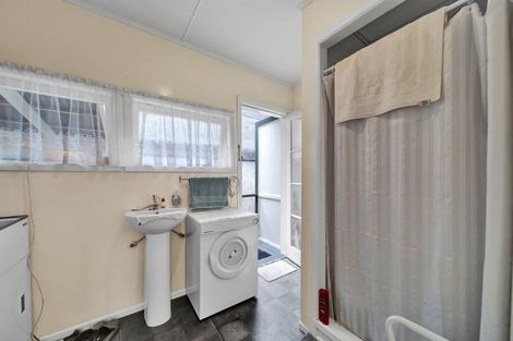 Photo of property in 3/24 Hori Street, Vogeltown, New Plymouth, 4310