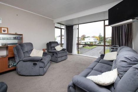 Photo of property in 8 Collingwood Court, Hokowhitu, Palmerston North, 4410