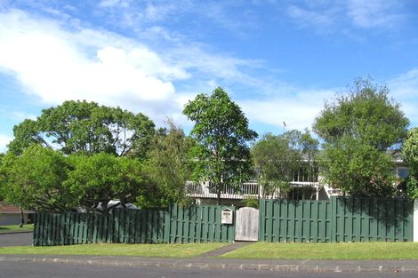 Photo of property in 76-78 Eban Avenue, Hillcrest, Auckland, 0627