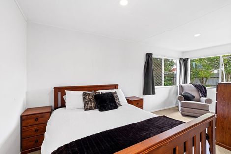 Photo of property in 1 Strathmore Avenue, Levin, 5510