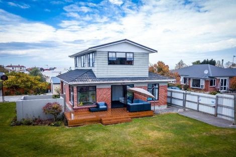 Photo of property in 98a Avenue Road, West End, Timaru, 7910
