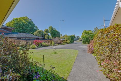 Photo of property in 43 Long Melford Road, Awapuni, Palmerston North, 4412
