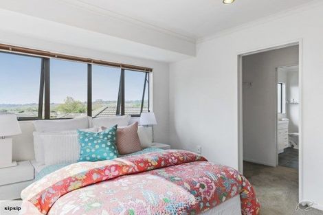 Photo of property in 11 Derg Place, East Tamaki, Auckland, 2013