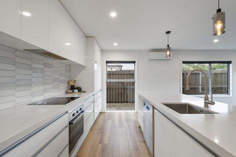 Photo of property in 2 Serenity Crescent, Kelvin Grove, Palmerston North, 4414