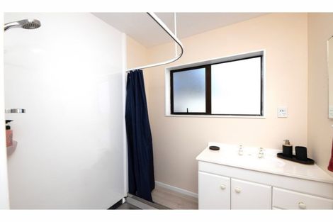 Photo of property in 166a Breezes Road, Aranui, Christchurch, 8061