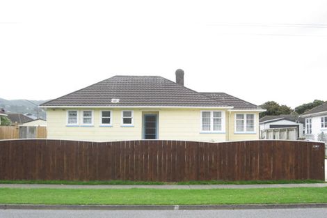 Photo of property in 155 Oxford Terrace, Epuni, Lower Hutt, 5011
