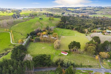 Photo of property in 1723 Cheltenham Hunterville Road, Waituna West, Rewa, 4780