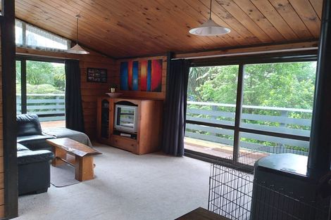 Photo of property in 6a Hine Road, Wainuiomata, Lower Hutt, 5014