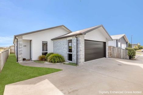 Photo of property in 12 Franks Way, Papamoa Beach, Papamoa, 3118