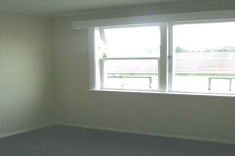 Photo of property in 28 Bellona Place, Cannons Creek, Porirua, 5024