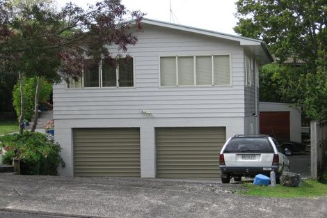 Photo of property in 8 Asbury Crescent, Campbells Bay, Auckland, 0630