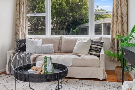 Photo of property in 2/41 Turret Road, Tauranga South, Tauranga, 3112