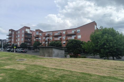 Photo of property in 303/160d Hobsonville Point Road, Hobsonville, Auckland, 0616