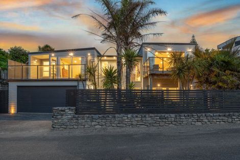 Photo of property in 13 Karekare Road, Raumati South, Paraparaumu, 5032