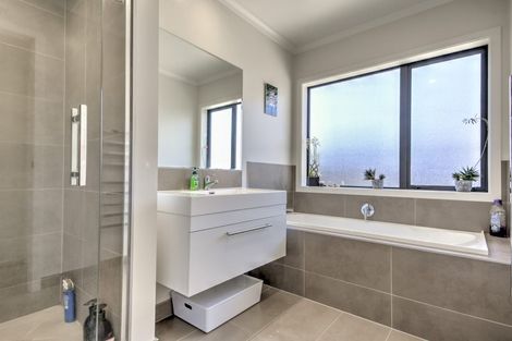 Photo of property in 25 Piwakawaka Court, Rototuna North, Hamilton, 3210