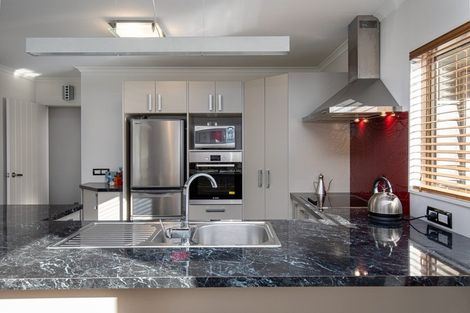 Photo of property in 6 Holdom Place, Clyde, 9330