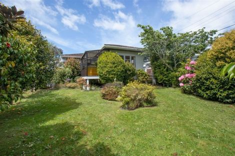 Photo of property in 5 Hollies Crescent, Johnsonville, Wellington, 6037