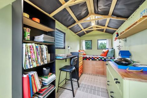 Photo of property in 356 Cambridge Terrace, Naenae, Lower Hutt, 5011