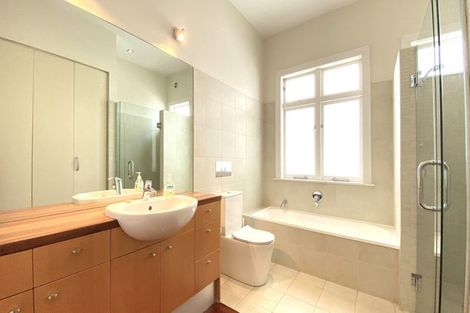 Photo of property in 9a Kingsley Street, Westmere, Auckland, 1022