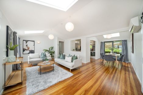 Photo of property in 2 Anzia Way, Johnsonville, Wellington, 6037