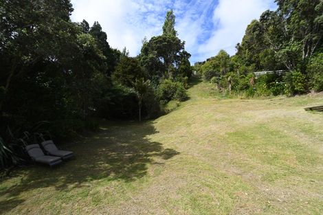 Photo of property in 20 Hillside Crescent, Leigh, 0985