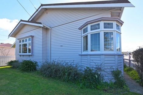 Photo of property in 27 Central Terrace, Alicetown, Lower Hutt, 5010