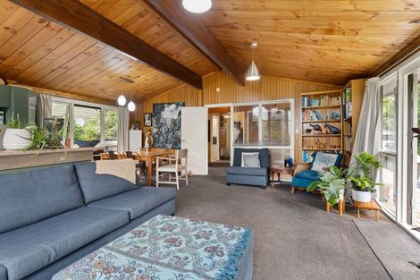 Photo of property in 417 Avonhead Road, Avonhead, Christchurch, 8042