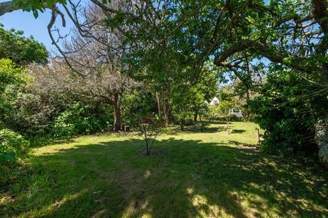 Photo of property in 28 Queens Parade, Devonport, Auckland, 0624