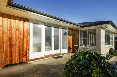 Photo of property in 9b Elizabeth Street, Rangiora, 7400
