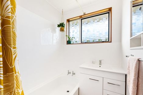 Photo of property in 16a Indiana Grove, Totara Park, Upper Hutt, 5018