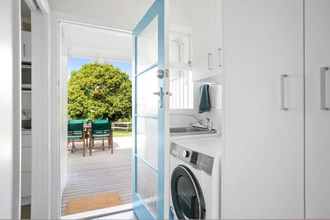 Photo of property in 43 Weld Street, Cambridge, 3434