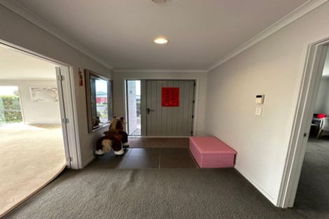 Photo of property in 220 Harbourside Drive, Karaka, Papakura, 2113