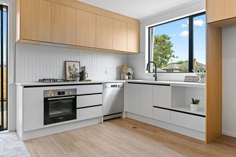 Photo of property in 1/17 Bolmuir Road, Forest Lake, Hamilton, 3200