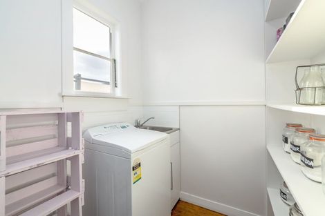 Photo of property in 28 Garrison Street, Carterton, 5713