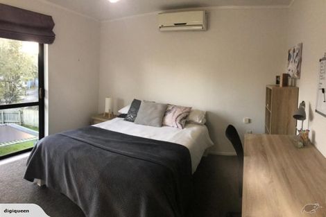 Photo of property in 1/32 Killarney Avenue, Torbay, Auckland, 0630