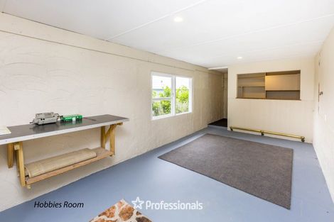 Photo of property in 8 Robson Street, Stokes Valley, Lower Hutt, 5019