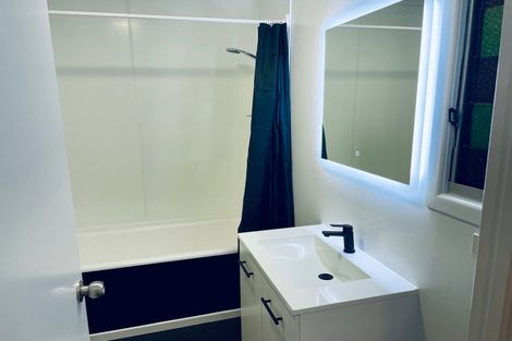 Photo of property in 48 Dryden Street, Grey Lynn, Auckland, 1021