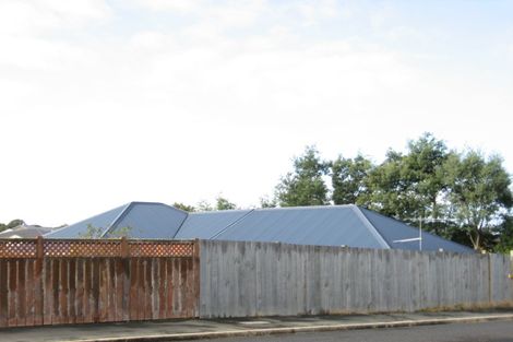 Photo of property in 12 Friendship Drive, Waldronville, Dunedin, 9018