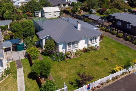 Photo of property in 62 Barraud Street, Dannevirke, 4930