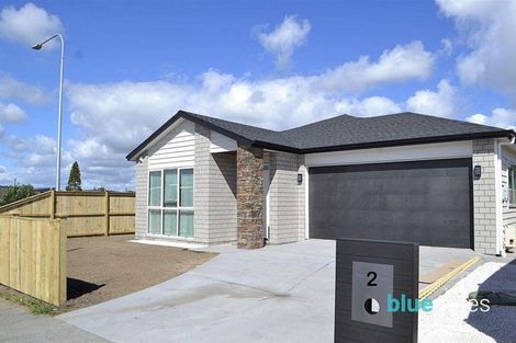 Photo of property in 2 Castlepoint Avenue, Takanini, 2110