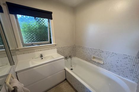 Photo of property in 3 Hudson Street, Bryndwr, Christchurch, 8053