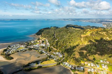 Photo of property in 18 Weranui Road, Waiwera, Orewa, 0994