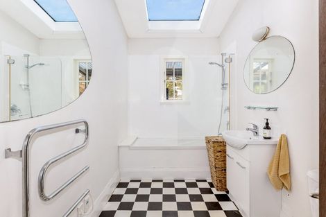 Photo of property in 3 Waikato Street, Island Bay, Wellington, 6023