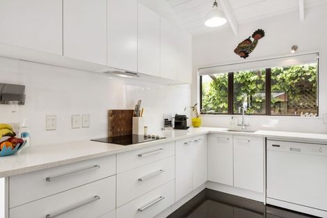 Photo of property in 2/78 Ngataringa Road, Devonport, Auckland, 0624