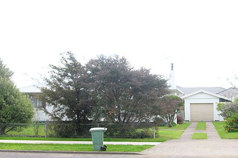 Photo of property in 7 Tui Street, Mount Maunganui, 3116