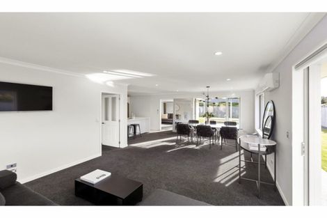Photo of property in 35 Mariposa Crescent, Aidanfield, Christchurch, 8025