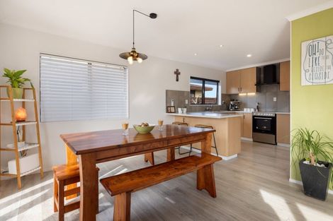 Photo of property in 2b Mahina Place, Mount Maunganui, 3116
